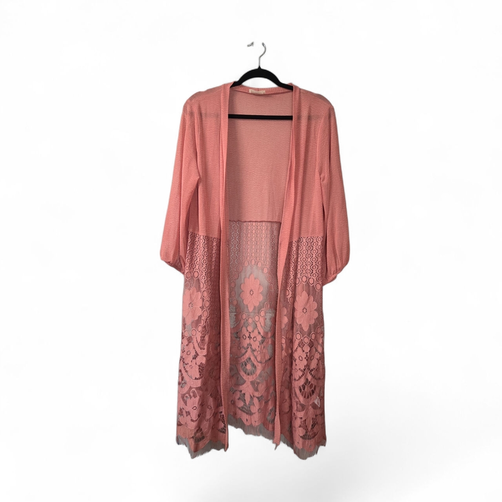 Chic Lace Trimmed Kimono Robe in Blush